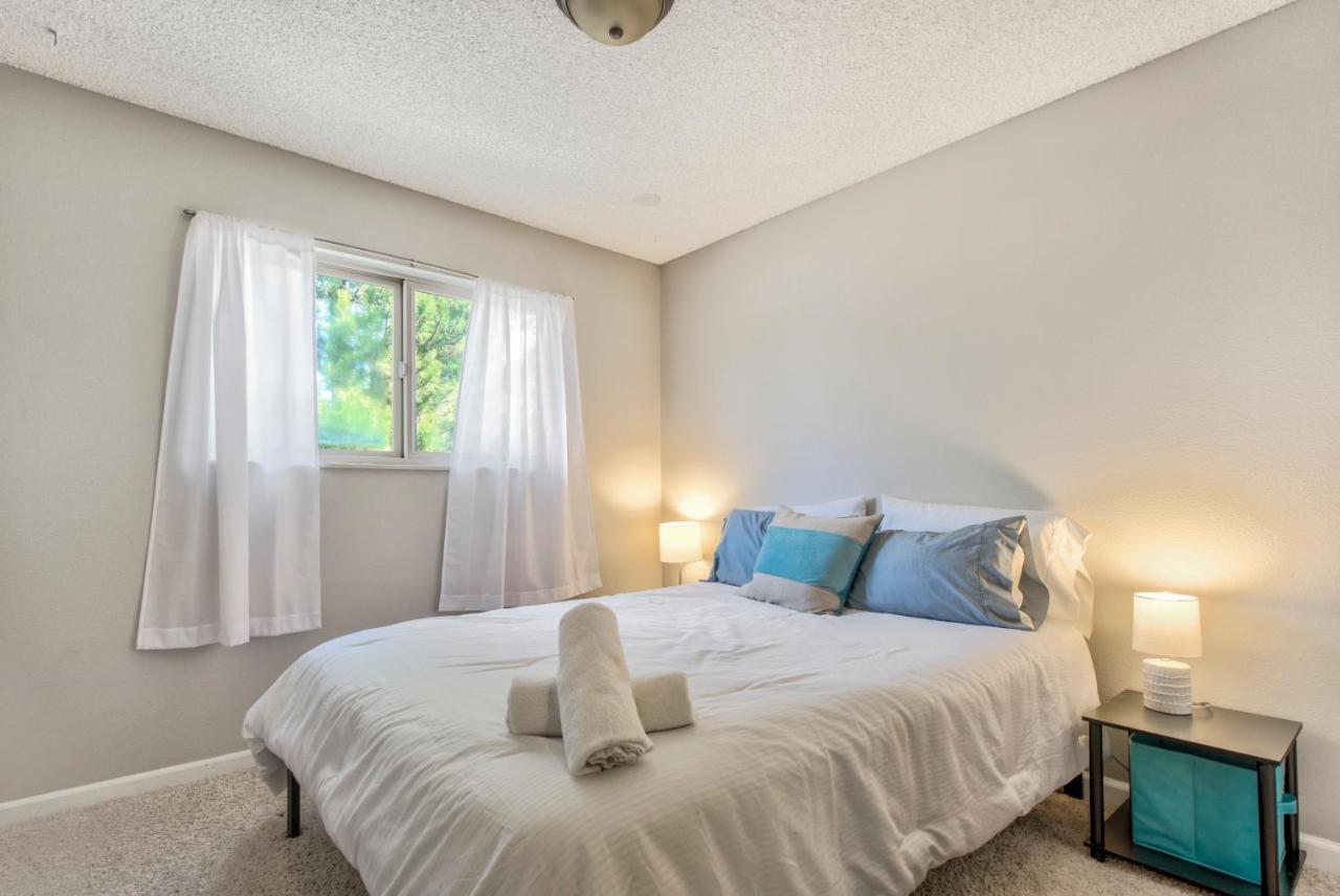 Wonderful Spacious 5Br Colorado Springs House Villa ภายนอก รูปภาพ