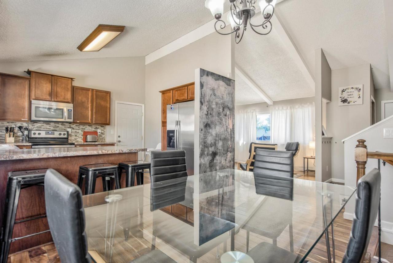 Wonderful Spacious 5Br Colorado Springs House Villa ภายนอก รูปภาพ